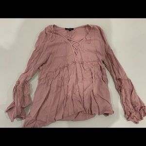pink shirt